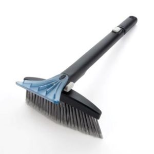OXO Good Grips Extendable Twister Snow Brush